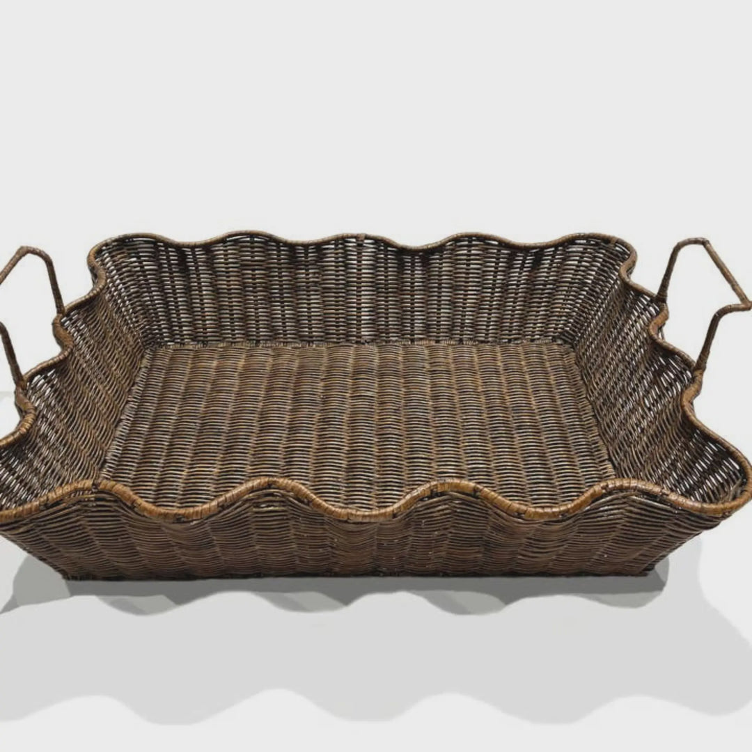 Large Scalloped Rattan Tray in Antique Brown – Sturdy and Versatile